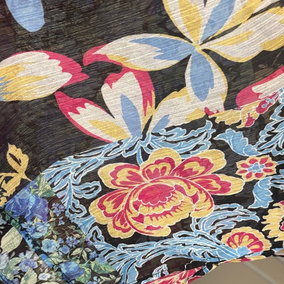 Zara Multicolor Floral Patterned romper large - Picture 5 of 6